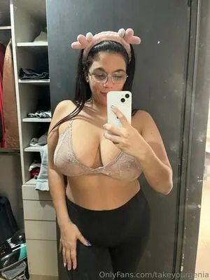 Takeyourgenia OnlyFans Leaked Free Thumbnail Picture - #cbBLLWKMlv