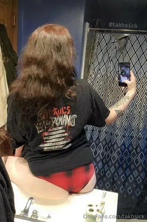 Takhsick OnlyFans Leaked Free Thumbnail Picture - #0O1MyFev0q