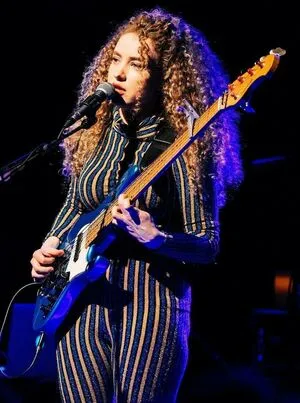 Tal Wilkenfeld OnlyFans Leaked Free Thumbnail Picture - #S0edvHSX8x