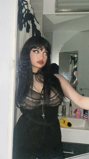 Talkfastellie OnlyFans Leaked Free Thumbnail Picture - #4MivpdLw4R