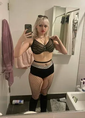 Talkfastellie OnlyFans Leaked Free Thumbnail Picture - #XVflBceGLN