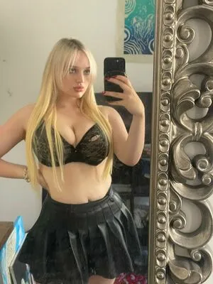 Talkfastellie OnlyFans Leaked Free Thumbnail Picture - #p5m52SPM3t
