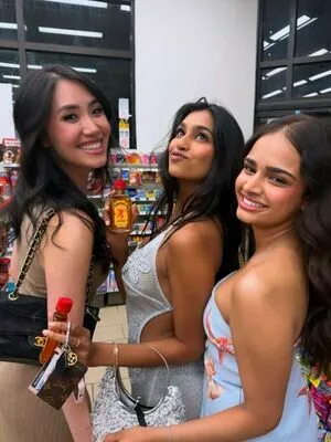 Talkswithjewlz OnlyFans Leaked Free Thumbnail Picture - #KriIL7ePo0