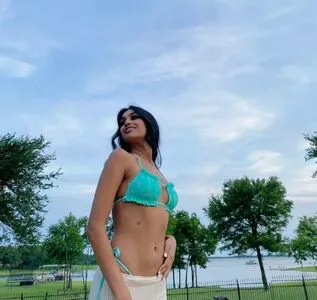 Talkswithjewlz OnlyFans Leaked Free Thumbnail Picture - #S7jf8xBLGs