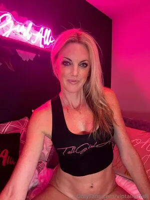 Tallgirlalli OnlyFans Leaked Free Thumbnail Picture - #X82pf0StKZ
