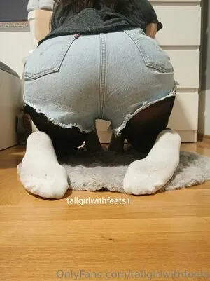 Tallgirlwithfeets OnlyFans Leaked Free Thumbnail Picture - #FwZsmAH0g5