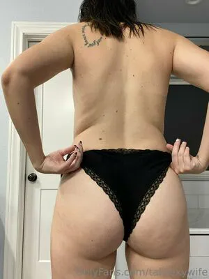 Tallsexywife OnlyFans Leaked Free Thumbnail Picture - #ELLh4tdemp