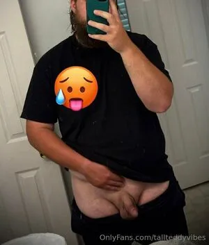 Tallteddyvibes OnlyFans Leaked Free Thumbnail Picture - #1ADlXNTK7A