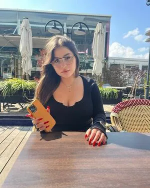Tamar Abuchzira OnlyFans Leaked Free Thumbnail Picture - #tZDGWvDGEE