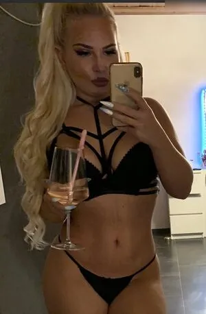 Tamaravonostrowski OnlyFans Leaked Free Thumbnail Picture - #dip9aVIDVt