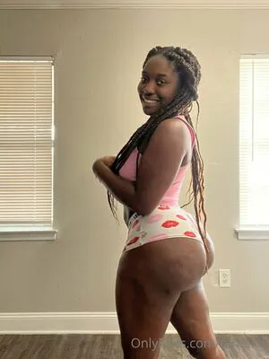 Tamekia OnlyFans Leaked Free Thumbnail Picture - #ld5Yg3X4VO