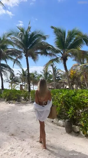 Tamyxo Ziehl Abegg OnlyFans Leaked Free Thumbnail Picture - #tnbhtifuO2