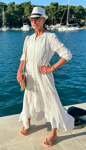 Tamzin Outhwaite OnlyFans Leaked Free Thumbnail Picture - #DvhQUtftzz