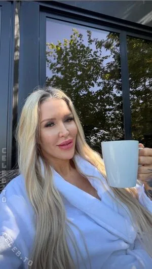 Tania Amazon OnlyFans Leaked Free Thumbnail Picture - #KAOIw950D7