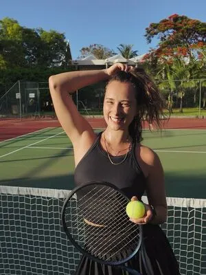 Tania Koh Lanta OnlyFans Leaked Free Thumbnail Picture - #C991lROMZT