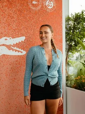 Tania Koh Lanta OnlyFans Leaked Free Thumbnail Picture - #QyNu46EQov