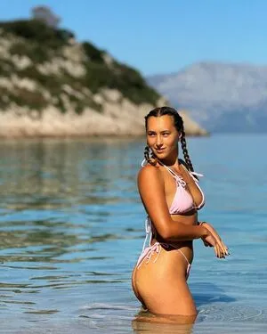 Tania Koh Lanta OnlyFans Leaked Free Thumbnail Picture - #hkAIRp4td5