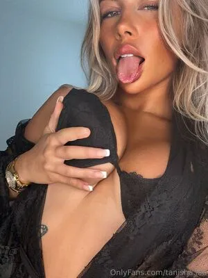 Tanisha Lou OnlyFans Leaked Free Thumbnail Picture - #r2mNwaD4mo
