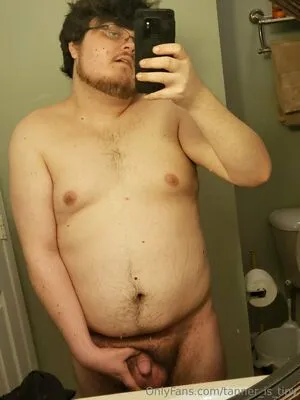 Tanner Is Tiny OnlyFans Leaked Free Thumbnail Picture - #4K9RCOaN8U