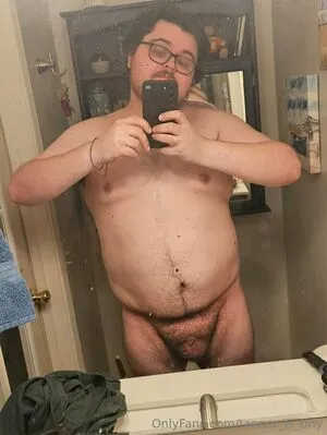 Tanner Is Tiny OnlyFans Leaked Free Thumbnail Picture - #ENePCOhF1p