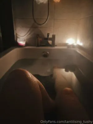 Tantilising Tushy OnlyFans Leaked Free Thumbnail Picture - #ArQSyLGvaA