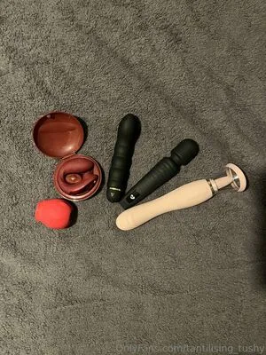 Tantilising Tushy OnlyFans Leaked Free Thumbnail Picture - #DimkKSwe6Z