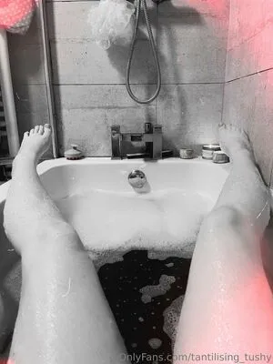 Tantilising Tushy OnlyFans Leaked Free Thumbnail Picture - #YQo4FuioZv