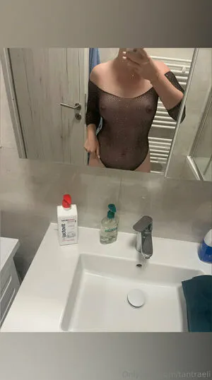 Tantraeli OnlyFans Leaked Free Thumbnail Picture - #srmGxGuJ1J