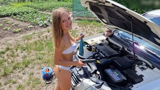 Tanushka Lapina OnlyFans Leaked Free Thumbnail Picture - #2gxCyvibK9
