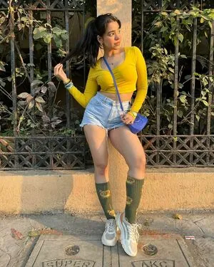 Tanya Khanna OnlyFans Leaked Free Thumbnail Picture - #F4afjP1pH3