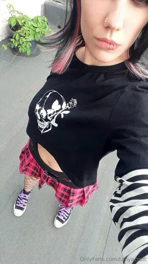 Tanyacroft OnlyFans Leaked Free Thumbnail Picture - #2WylJLhxhf