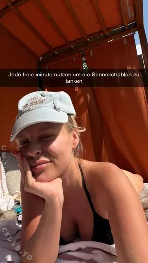 Tara Soblban OnlyFans Leaked Free Thumbnail Picture - #9a2DsVZVTc
