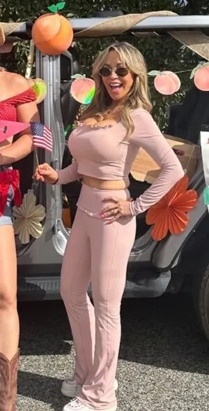 Tara Strong OnlyFans Leaked Free Thumbnail Picture - #xvYN1Fk3Ki