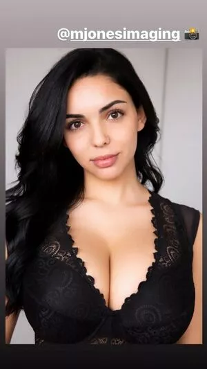 Tara Yazdi OnlyFans Leaked Free Thumbnail Picture - #06gd5Q6aqa