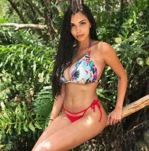 Tara Yazdi OnlyFans Leaked Free Thumbnail Picture - #30bmaxkYhH