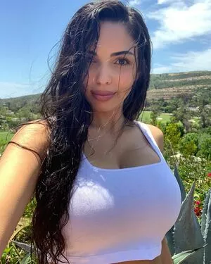 Tara Yazdi OnlyFans Leaked Free Thumbnail Picture - #GcW7x1hbpB