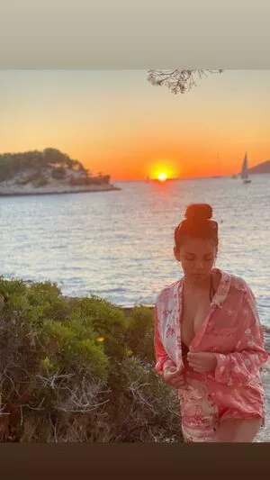 Tara Yazdi OnlyFans Leaked Free Thumbnail Picture - #PLshqJaLP5