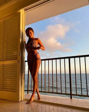 Tara Yazdi OnlyFans Leaked Free Thumbnail Picture - #ZU8oCmIY9v