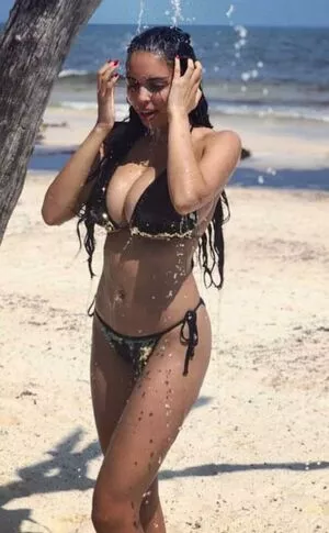 Tara Yazdi OnlyFans Leaked Free Thumbnail Picture - #czcgumbztX