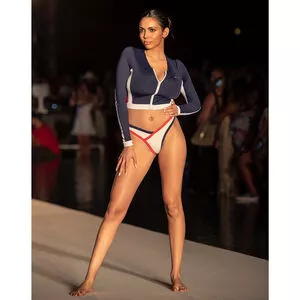 Tara Yazdi OnlyFans Leaked Free Thumbnail Picture - #h0T7yrNnKz
