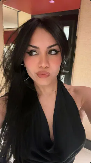 Tara Yummy OnlyFans Leaked Free Thumbnail Picture - #3EIdDtya3d