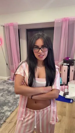 Tara Yummy OnlyFans Leaked Free Thumbnail Picture - #8nGcC3CLgO