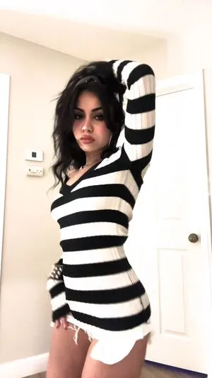 Tara Yummy OnlyFans Leaked Free Thumbnail Picture - #KZ1CpTeFE7