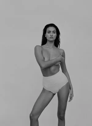 Tara Zoe Woltjes OnlyFans Leaked Free Thumbnail Picture - #kTl9jwHQO8