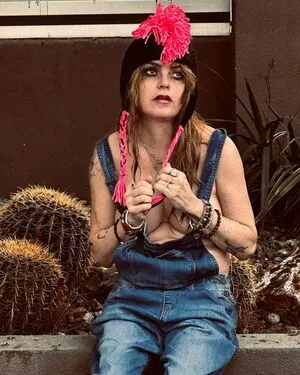 Taryn Manning OnlyFans Leaked Free Thumbnail Picture - #jvvkfOTDJ5