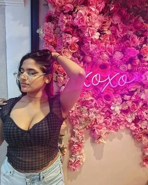 Tarynval OnlyFans Leaked Free Thumbnail Picture - #MJwGrUXVck