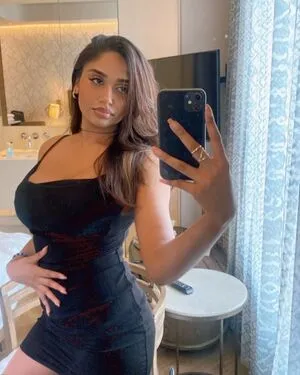 Tarynval OnlyFans Leaked Free Thumbnail Picture - #MdmObERZDE