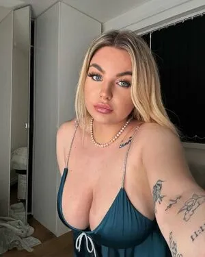 Tasha Yorke OnlyFans Leaked Free Thumbnail Picture - #cisbMmpinw