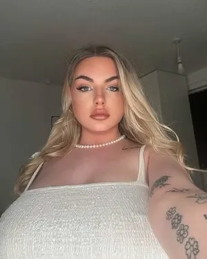 Tasha Yorke OnlyFans Leaked Free Thumbnail Picture - #khQYLS2ino