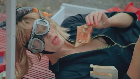 Taskmaster Women OnlyFans Leaked Free Thumbnail Picture - #YU9NezUVf9